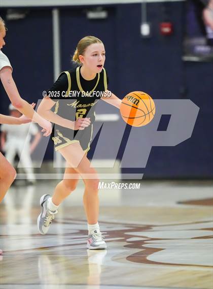 Thumbnail 2 in Monarch vs Columbine (CHSAA 6A Playoffs Round 1) photogallery.