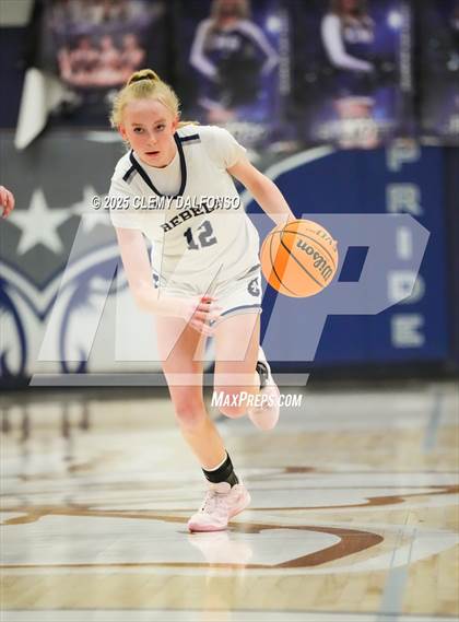 Thumbnail 3 in Monarch vs Columbine (CHSAA 6A Playoffs Round 1) photogallery.