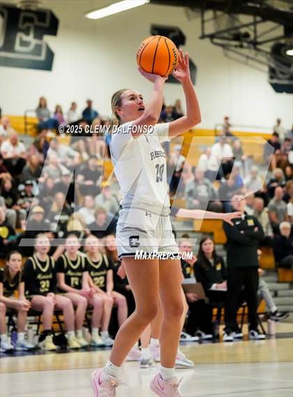 Thumbnail 2 in Monarch vs Columbine (CHSAA 6A Playoffs Round 1) photogallery.