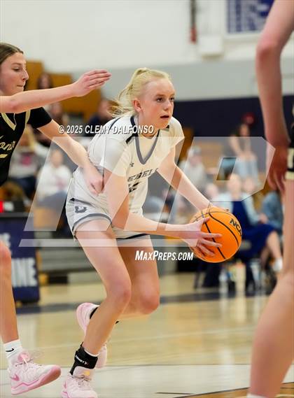 Thumbnail 2 in Monarch vs Columbine (CHSAA 6A Playoffs Round 1) photogallery.