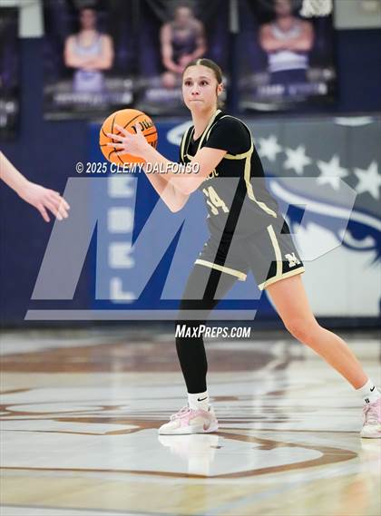 Thumbnail 2 in Monarch vs Columbine (CHSAA 6A Playoffs Round 1) photogallery.