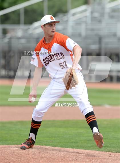 Thumbnail 1 in Cheshire vs. Ridgefield (CIAC Class LL Final) photogallery.