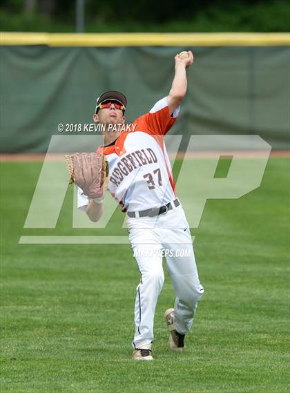 Thumbnail 2 in Cheshire vs. Ridgefield (CIAC Class LL Final) photogallery.