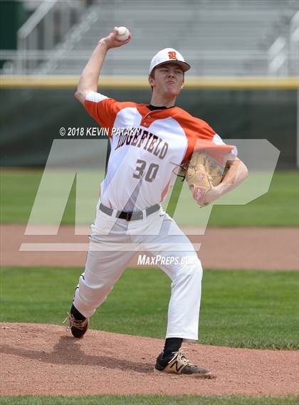 Thumbnail 2 in Cheshire vs. Ridgefield (CIAC Class LL Final) photogallery.