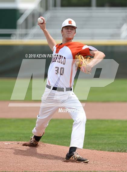 Thumbnail 3 in Cheshire vs. Ridgefield (CIAC Class LL Final) photogallery.