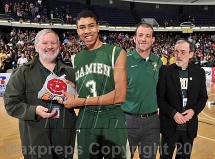 Thumbnail 3 in Damien vs. Santa Margarita (CIF SS DIV 3AA Final) photogallery.