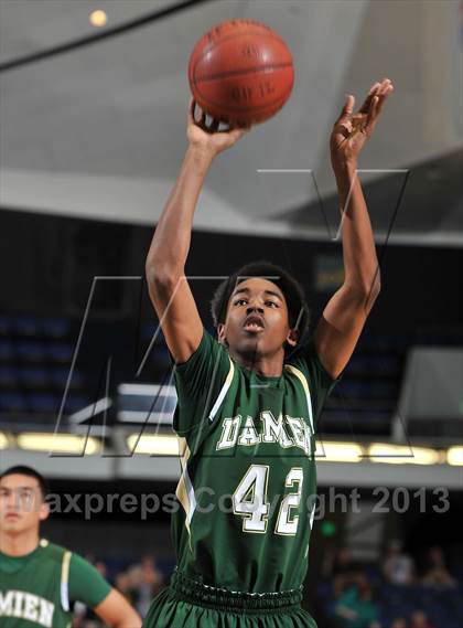 Thumbnail 1 in Damien vs. Santa Margarita (CIF SS DIV 3AA Final) photogallery.