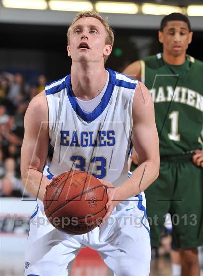 Thumbnail 3 in Damien vs. Santa Margarita (CIF SS DIV 3AA Final) photogallery.