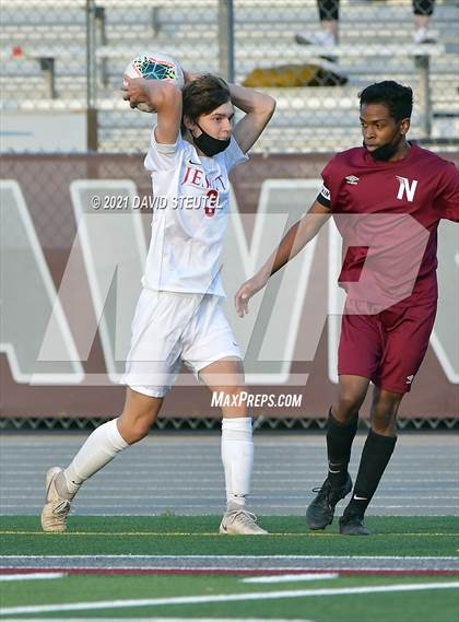 Thumbnail 3 in Jesuit @ Natomas photogallery.