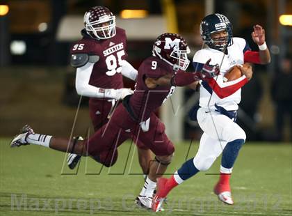 Thumbnail 1 in Mesquite vs. Allen (UIL 5A Division 1 Region 2 Area Playoff) photogallery.