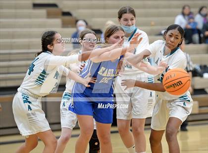 Thumbnail 2 in Santa Margarita vs. Aliso Niguel (Tom Riach Tournament) photogallery.