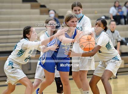 Thumbnail 1 in Santa Margarita vs. Aliso Niguel (Tom Riach Tournament) photogallery.