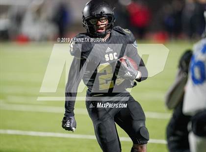 Thumbnail 1 in Midlothian vs South Oak Cliff (UIL 5A Bi-District Playoff) photogallery.