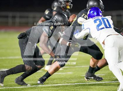 Thumbnail 3 in Midlothian vs South Oak Cliff (UIL 5A Bi-District Playoff) photogallery.