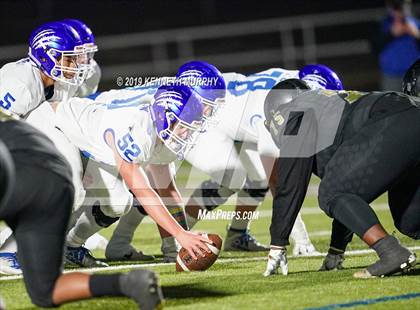 Thumbnail 2 in Midlothian vs South Oak Cliff (UIL 5A Bi-District Playoff) photogallery.
