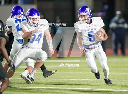 Thumbnail 1 in Midlothian vs South Oak Cliff (UIL 5A Bi-District Playoff) photogallery.