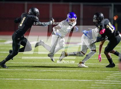 Thumbnail 1 in Midlothian vs South Oak Cliff (UIL 5A Bi-District Playoff) photogallery.