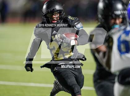 Thumbnail 1 in Midlothian vs South Oak Cliff (UIL 5A Bi-District Playoff) photogallery.