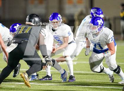 Thumbnail 1 in Midlothian vs South Oak Cliff (UIL 5A Bi-District Playoff) photogallery.