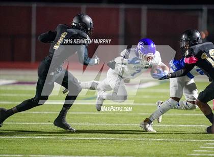 Thumbnail 3 in Midlothian vs South Oak Cliff (UIL 5A Bi-District Playoff) photogallery.