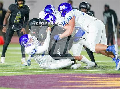 Thumbnail 3 in Midlothian vs South Oak Cliff (UIL 5A Bi-District Playoff) photogallery.