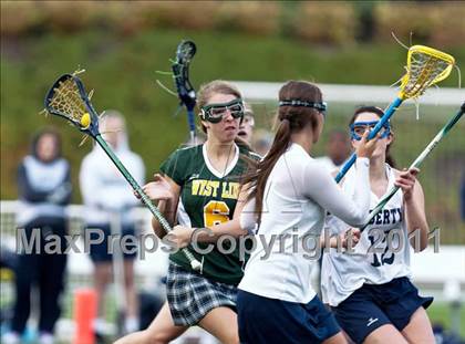 Thumbnail 1 in Liberty vs. West Linn photogallery.