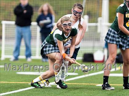 Thumbnail 2 in Liberty vs. West Linn photogallery.
