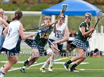 Thumbnail 3 in Liberty vs. West Linn photogallery.