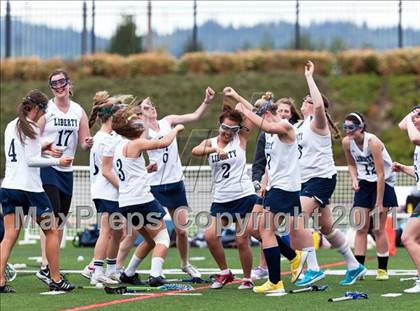 Thumbnail 3 in Liberty vs. West Linn photogallery.