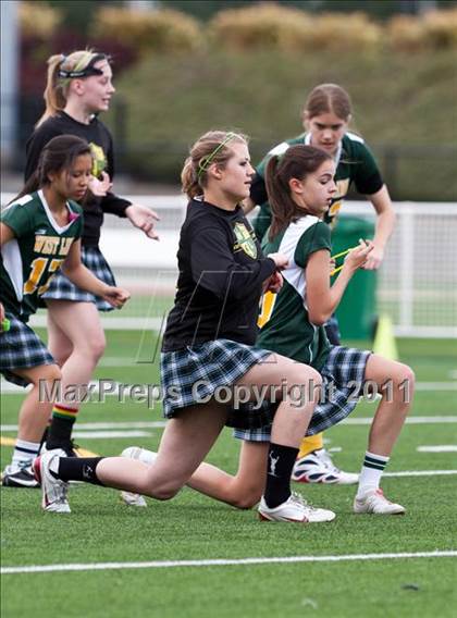 Thumbnail 1 in Liberty vs. West Linn photogallery.