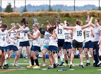 Thumbnail 3 in Liberty vs. West Linn photogallery.