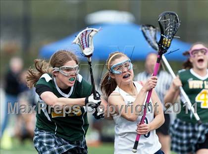 Thumbnail 2 in Liberty vs. West Linn photogallery.