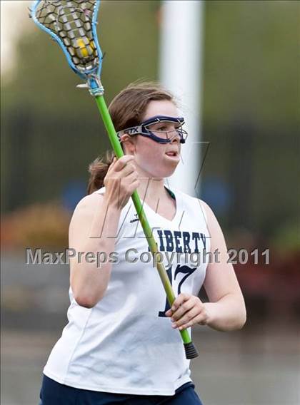 Thumbnail 1 in Liberty vs. West Linn photogallery.