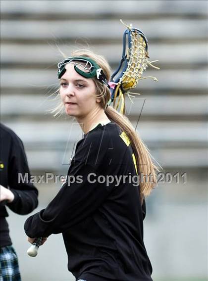 Thumbnail 1 in Liberty vs. West Linn photogallery.