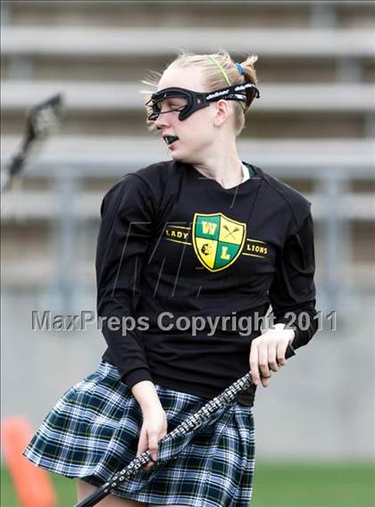 Thumbnail 3 in Liberty vs. West Linn photogallery.