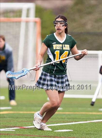 Thumbnail 1 in Liberty vs. West Linn photogallery.