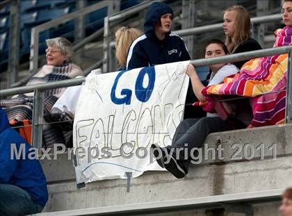 Thumbnail 1 in Liberty vs. West Linn photogallery.