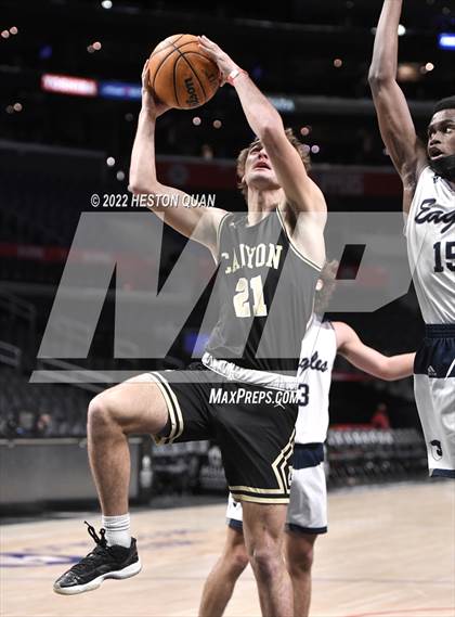 Thumbnail 1 in Canyon vs. San Gabriel Academy photogallery.