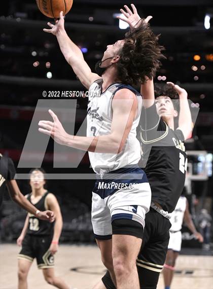 Thumbnail 2 in Canyon vs. San Gabriel Academy photogallery.