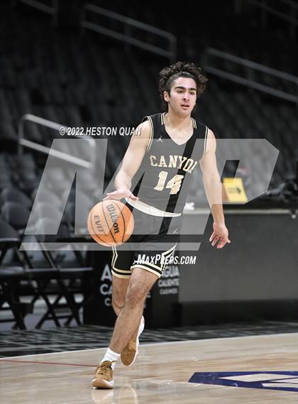 Thumbnail 2 in Canyon vs. San Gabriel Academy photogallery.