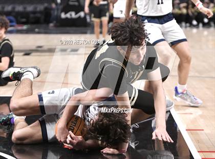 Thumbnail 2 in Canyon vs. San Gabriel Academy photogallery.
