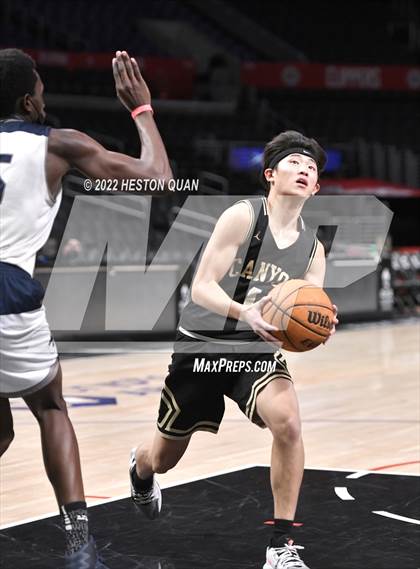 Thumbnail 2 in Canyon vs. San Gabriel Academy photogallery.