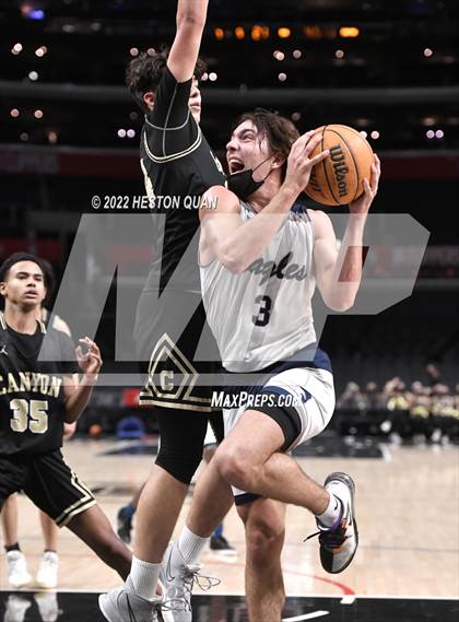 Thumbnail 2 in Canyon vs. San Gabriel Academy photogallery.