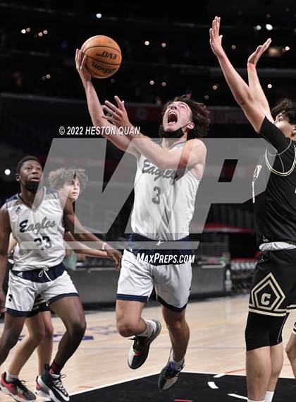 Thumbnail 2 in Canyon vs. San Gabriel Academy photogallery.
