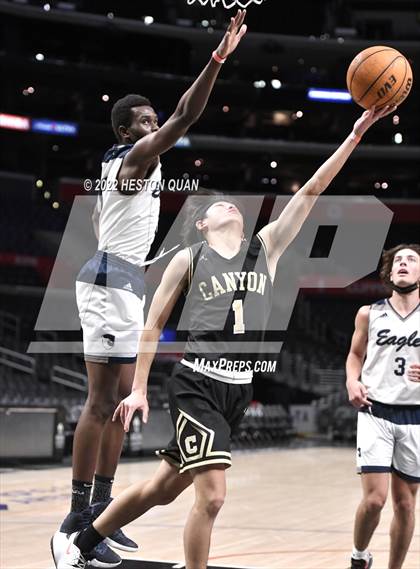 Thumbnail 3 in Canyon vs. San Gabriel Academy photogallery.