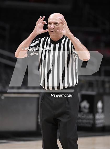 Thumbnail 2 in Canyon vs. San Gabriel Academy photogallery.