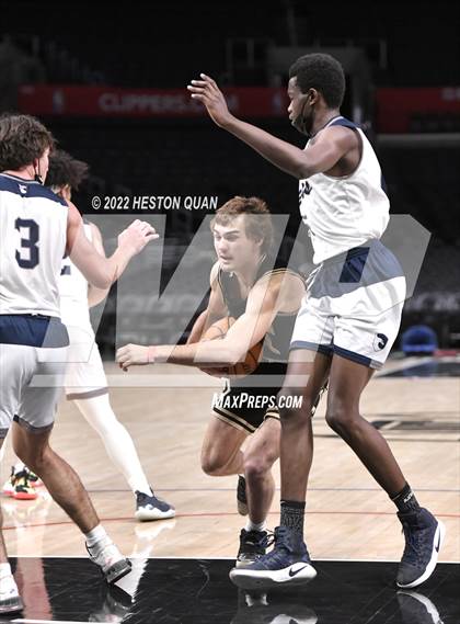 Thumbnail 1 in Canyon vs. San Gabriel Academy photogallery.