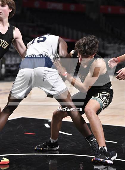 Thumbnail 2 in Canyon vs. San Gabriel Academy photogallery.