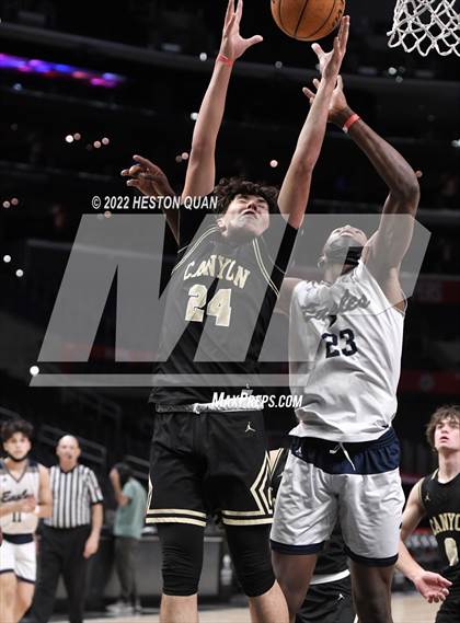 Thumbnail 1 in Canyon vs. San Gabriel Academy photogallery.