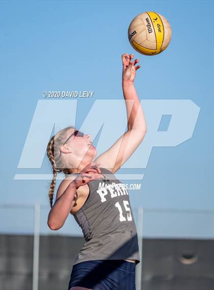 Thumbnail 1 in Corona del Sol @ Perry photogallery.